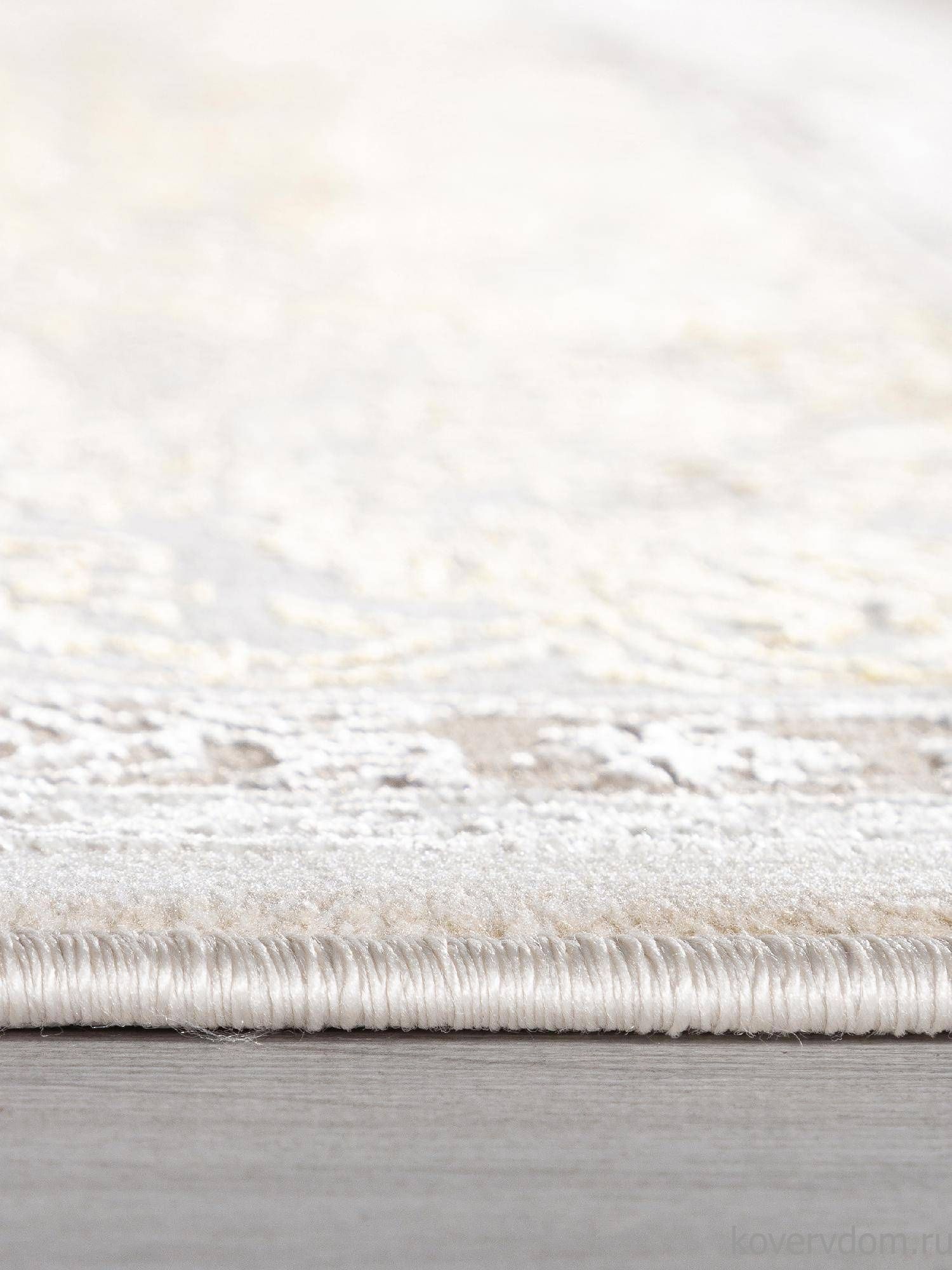 Ковер DELINA A064A CREAM / GOLD FDY Ковер DELINA A064A CREAM / GOLD FDY