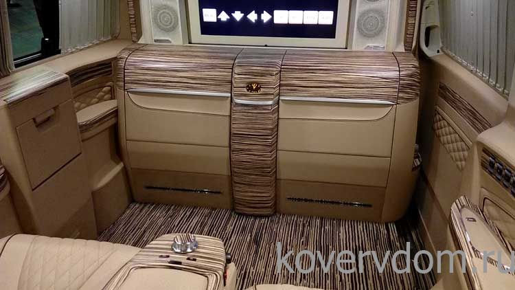 Ковер ручной работы в салон VIP-автомобиля Ковер ручной работы в салон VIP-автомобиля